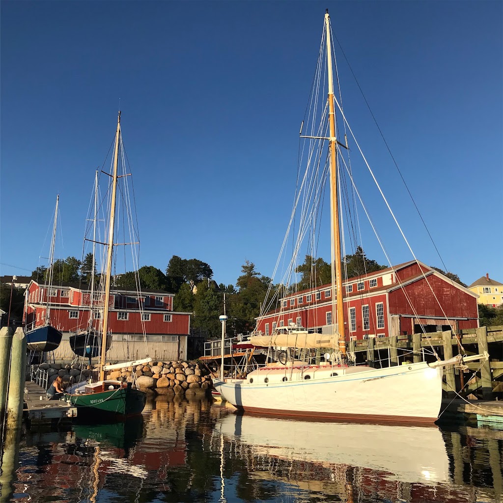 Old Town Boatworks | 280 Montague St, Lunenburg, NS B0J 2C0, Canada | Phone: (902) 521-9340