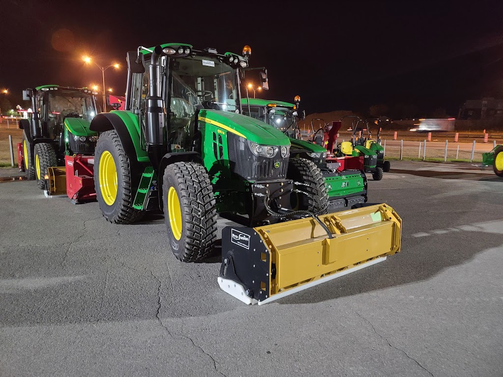 Infraneige Déneigement Laval | 1827 Rue le Royer, Laval, QC H7M 2R9, Canada | Phone: (514) 220-8888