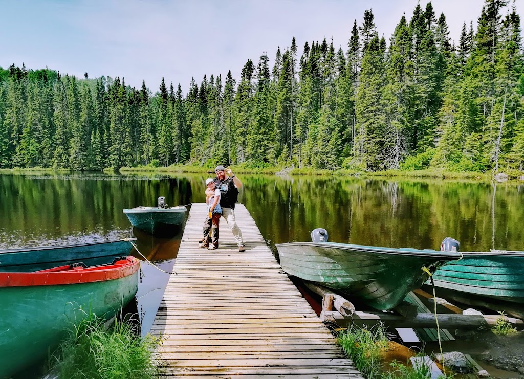 Seigneurie Du Triton - Pourvoirie | 1893 Chemin du Triton, Lac-Édouard, QC G0X 3N0, Canada | Phone: (877) 393-0557