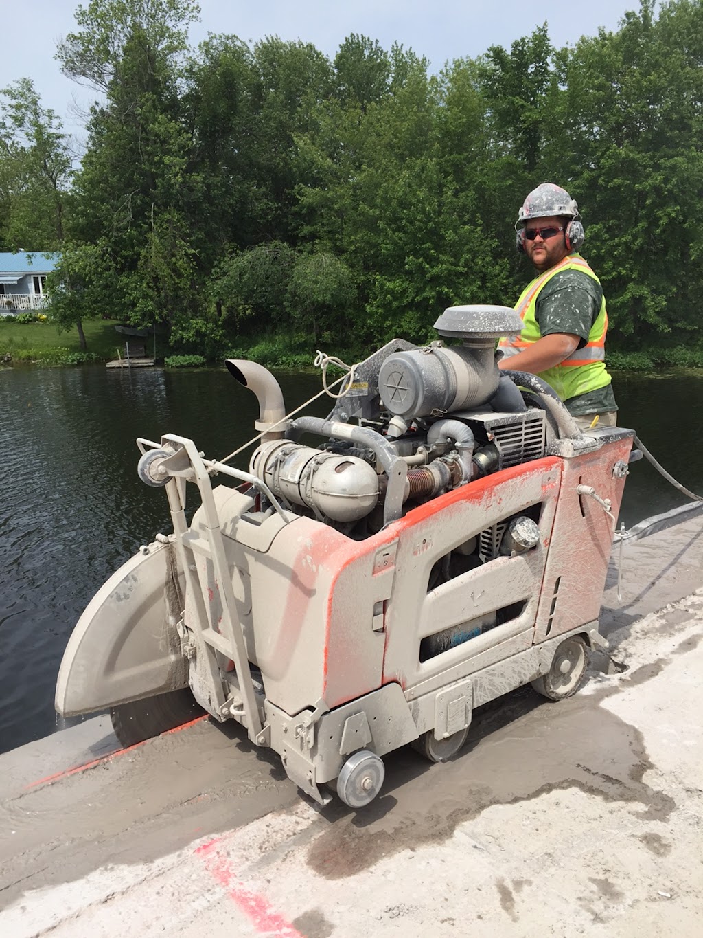 National Concrete Cutting Inc. | 27 Bonny Ln, Kingston, ON K7K 6E3, Canada | Phone: (613) 545-1371