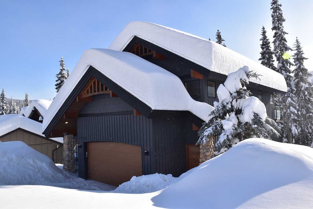 Discovery Vacation Rentals | 1336 Burfield Dr, Sun Peaks, BC V0E 5N0, Canada | Phone: (250) 214-1900