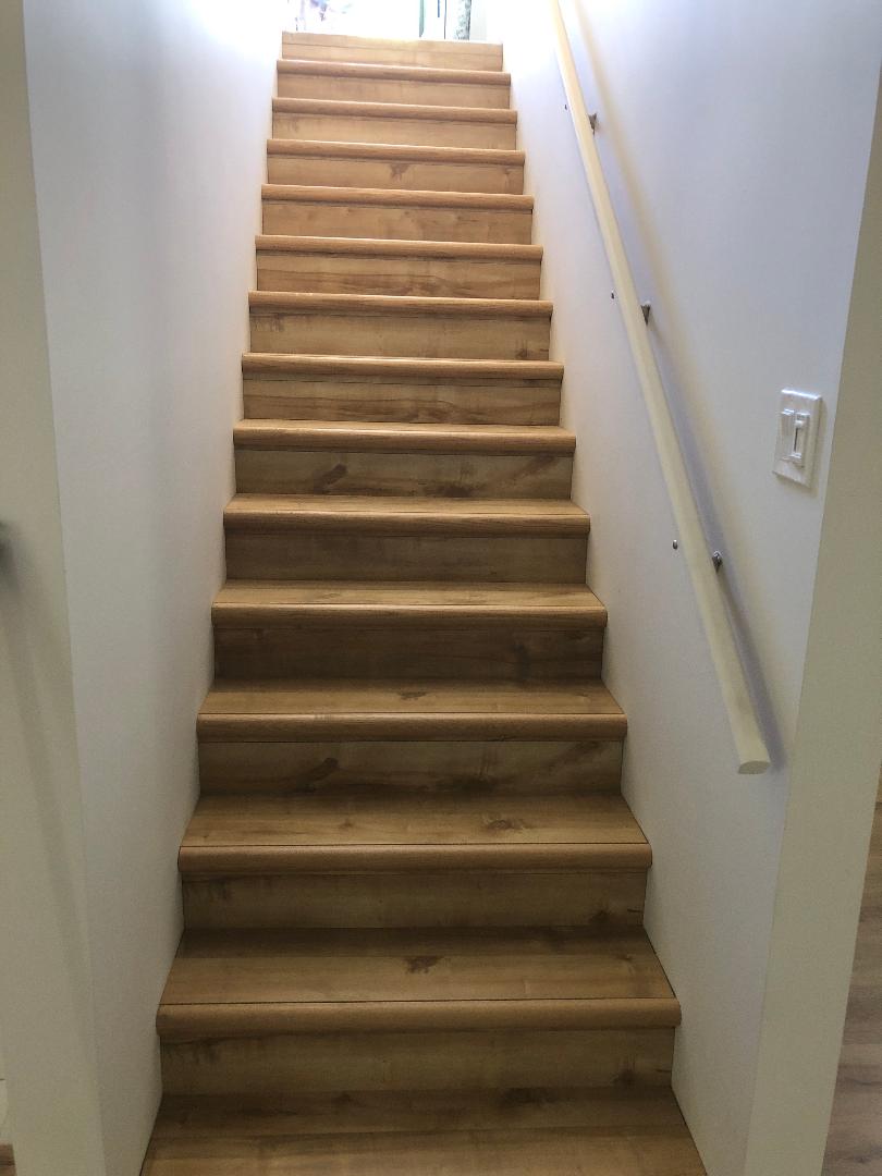 Escalier stratifié CONVERSION et ÉCO STAIR | 1215 Rue de Lacadie, Victoriaville, QC G6T 1W4, Canada | Phone: (819) 751-2385