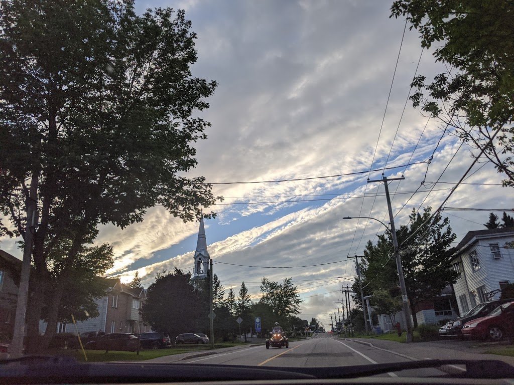 Église Saint-Ambroise-de-la-Jeune-Lorette | 277 Rue Racine, Québec, QC G2B 1E7, Canada | Phone: (418) 842-1906