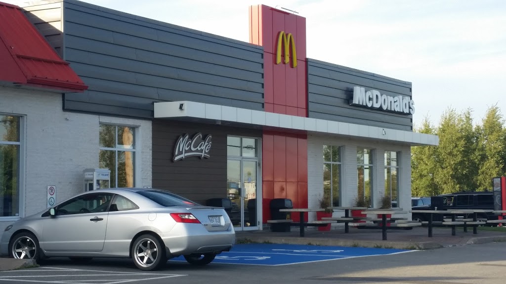 McDonalds | 470 QC-273, Saint-Apollinaire, QC G0S 2E0, Canada | Phone: (418) 881-4444