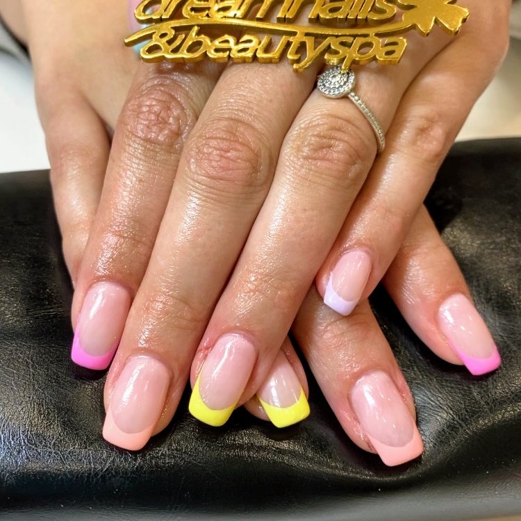 Dream Nails & Beauty Spa | 15301 ON-48 Unit 8, Whitchurch-Stouffville, ON L4A 7X4, Canada | Phone: (905) 591-6888