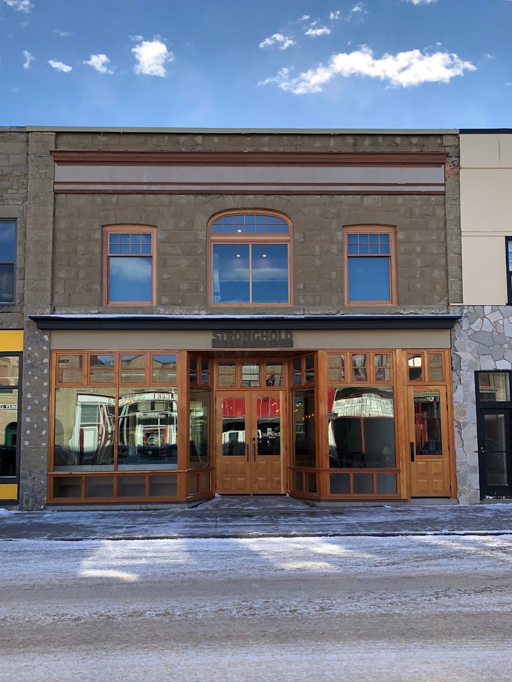 Stronghold Brewing Co. | 230 24 St, Fort Macleod, AB T0L 0Z0, Canada | Phone: (403) 635-9381