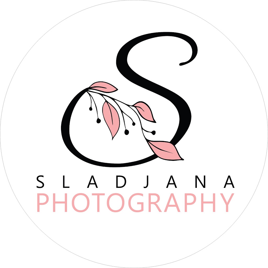 Sladjana Photography | 461 Dynes Rd, Burlington, ON L7N 2T6, Canada | Phone: (226) 978-7735