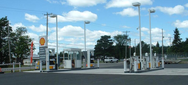 Huntsville Fuels | 400 Ravenscliffe Rd, Huntsville, ON P1H 1L7, Canada | Phone: (705) 789-2601