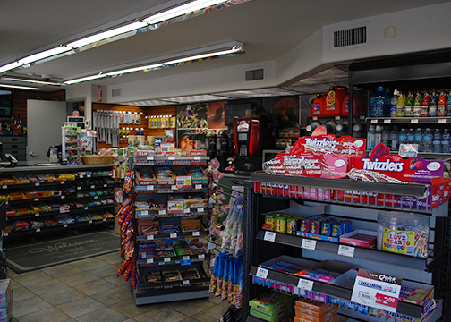 Peninsula Co-op Gas & Convenience Centre | 10930 W Saanich Rd, North Saanich, BC V8L 5R9, Canada | Phone: (250) 656-7811