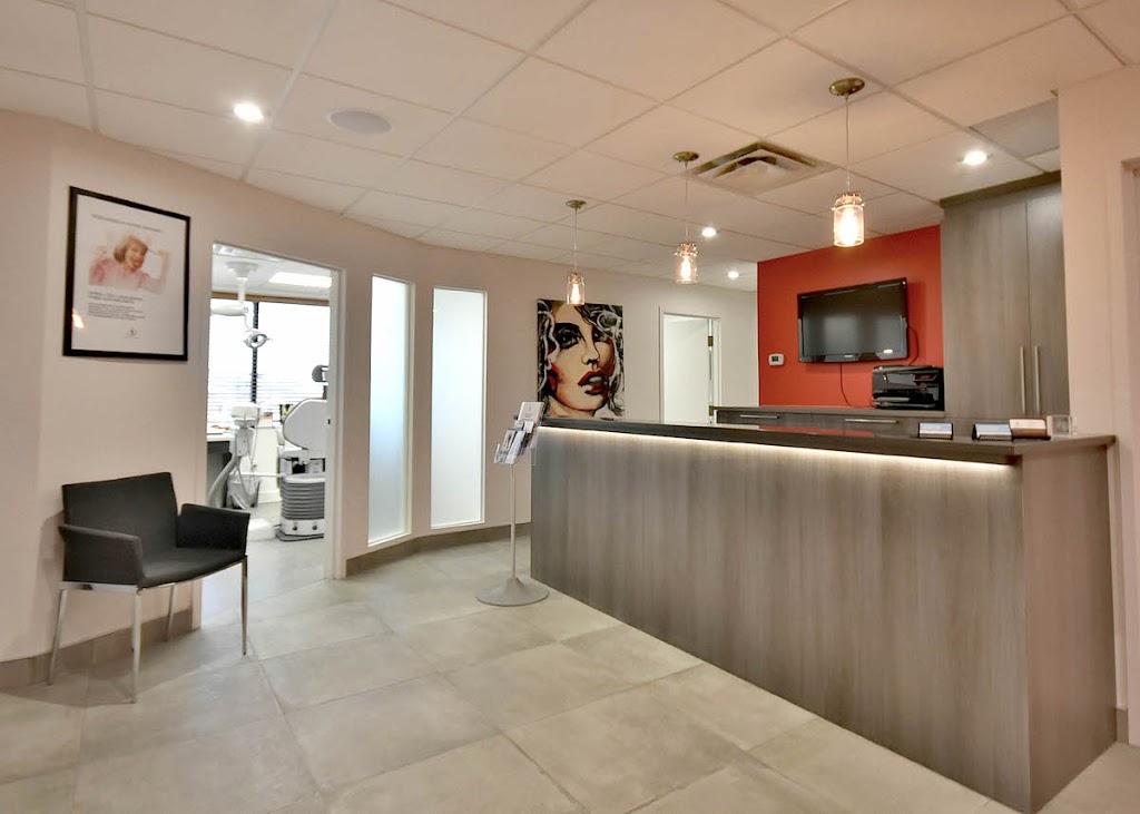 Clinique De Denturologie Catherine Beaudoin | 2685 Boulevard Casavant O, Saint-Hyacinthe, QC J2S 8B8, Canada | Phone: (450) 774-2427