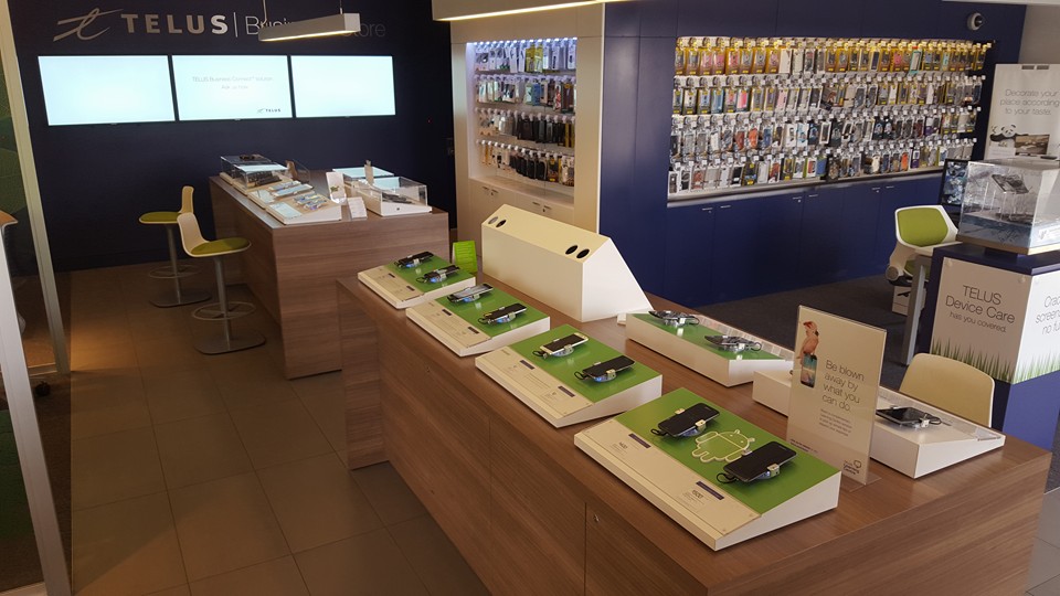 TELUS Store | 1744 Springfield Rd, Kelowna, BC V1Y 5V6, Canada | Phone: (250) 860-9875