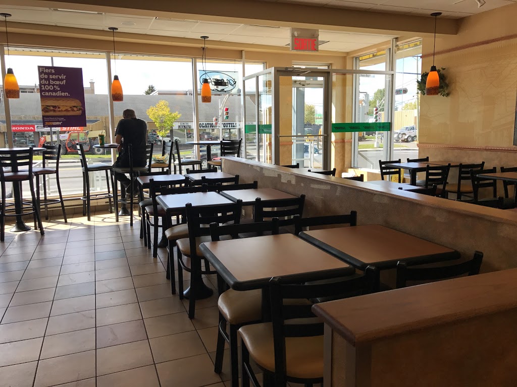 Subway | 14034 Boulevard Henri-Bourassa, Québec, QC G1G 3Y8, Canada | Phone: (418) 626-4440