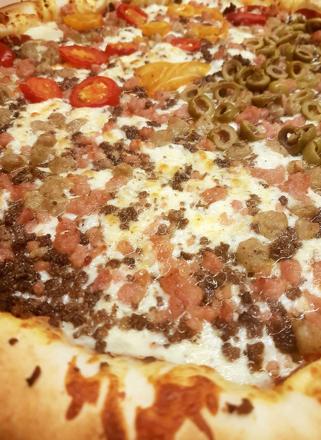 Gs Pizza & Donair | 2 Club Rd, Hatchet Lake, NS B3T 1P8, Canada | Phone: (902) 852-2220