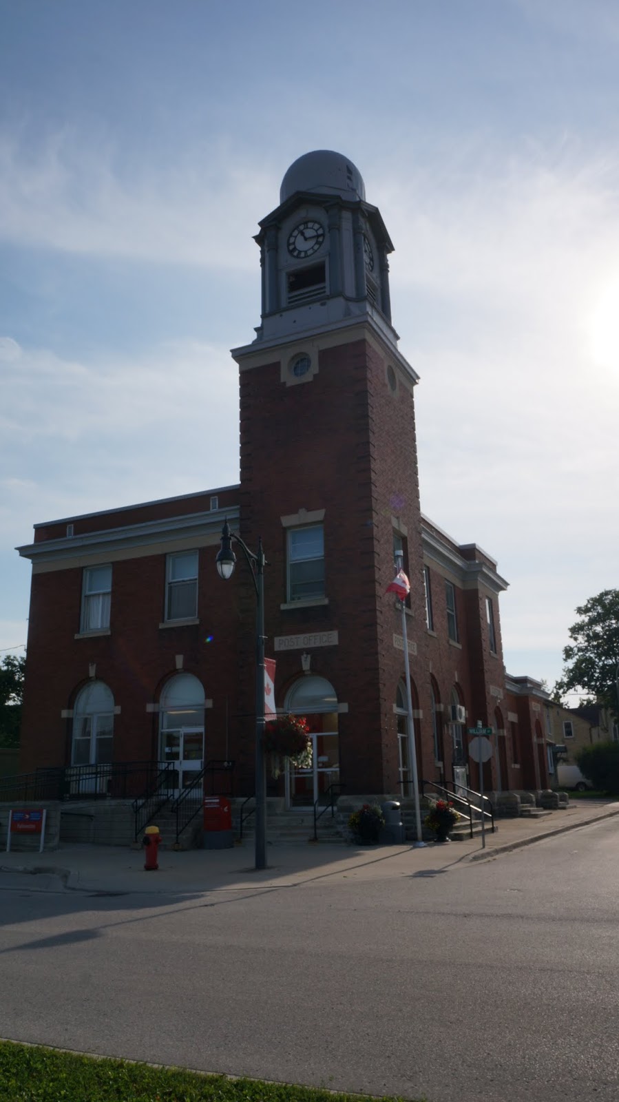 Palmerston Post Office | 230 Bell St, Palmerston, ON N0G 2P0, Canada | Phone: (519) 343-2241