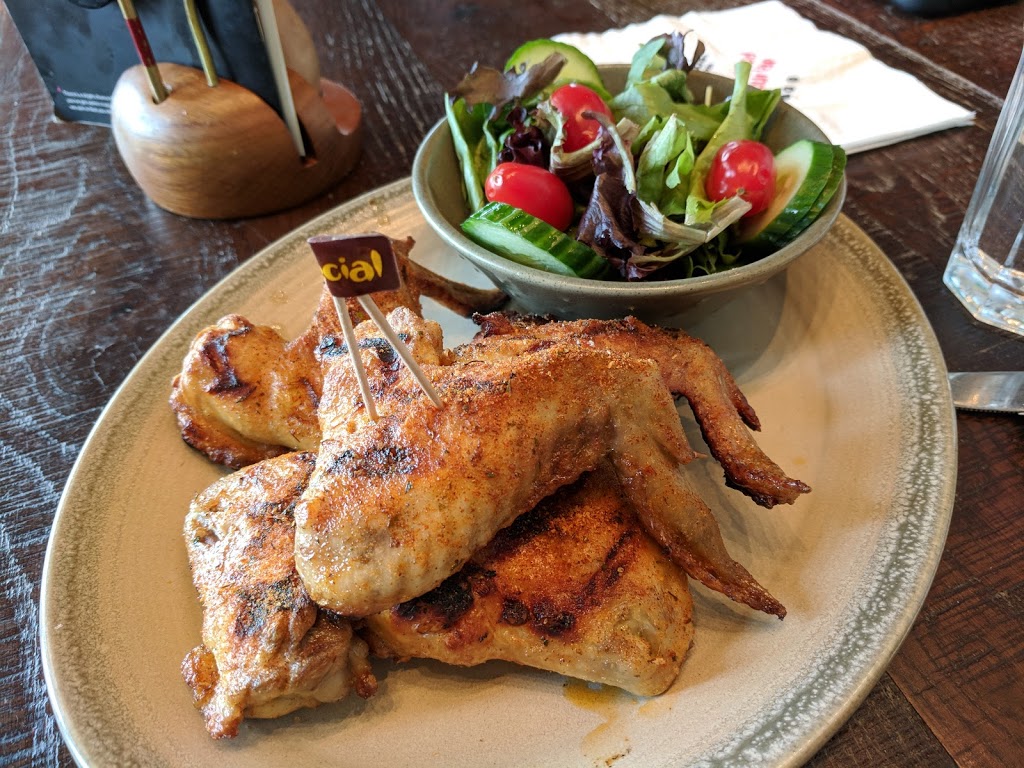 Nandos Chicken And Grill | Barrie, ON L4N 0M7, Canada | Phone: (705) 797-7474