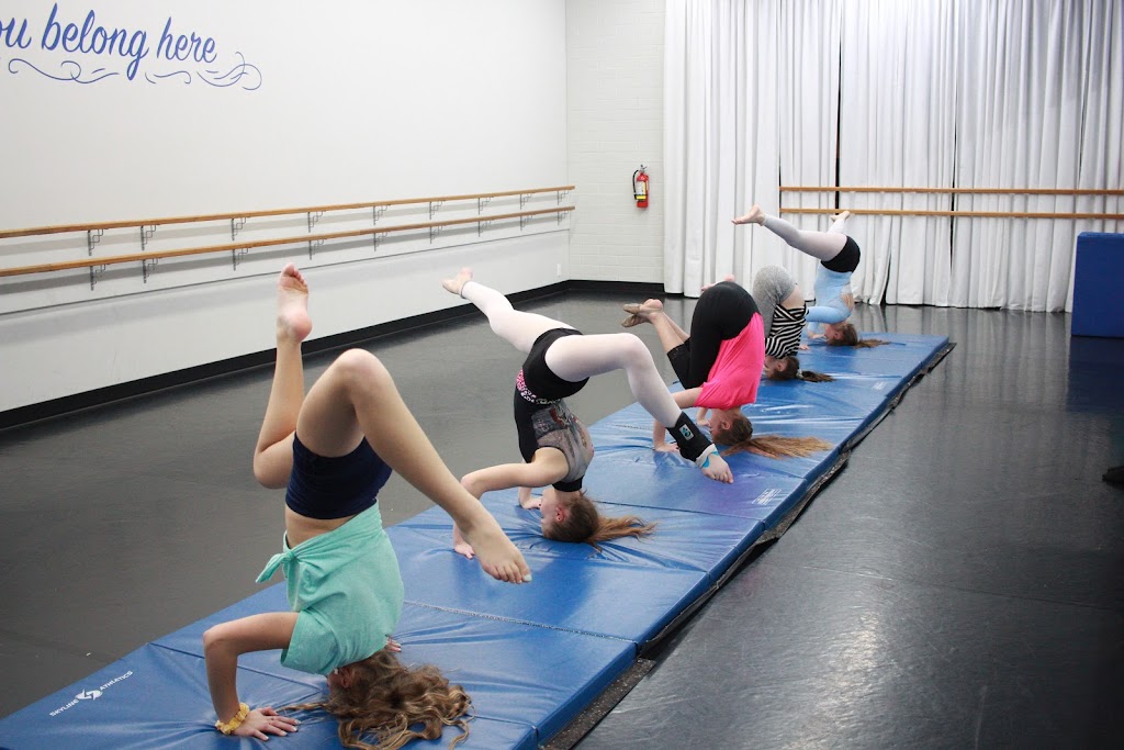 Balance Dance Centre | 33 Elizabeth St, Okotoks, AB T1S 1A8, Canada | Phone: (403) 852-3918