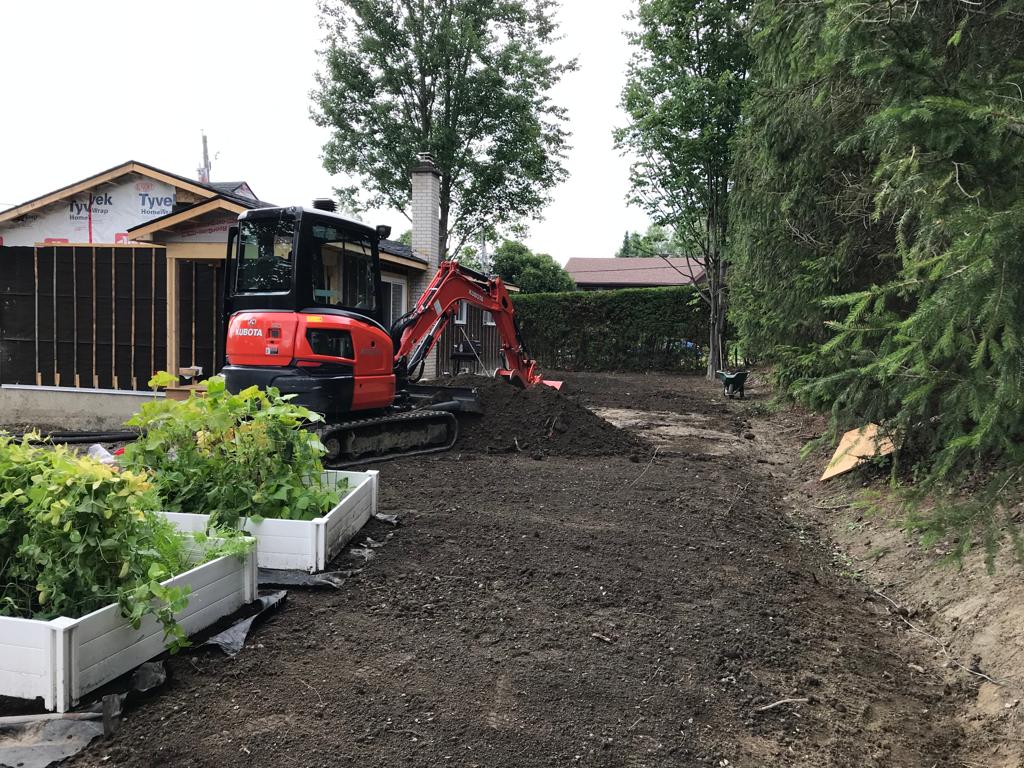 Rapid Excavator Service Landscaping | 91 Windermere Rd SW, Calgary, AB T3C 3K6, Canada | Phone: (403) 333-2306