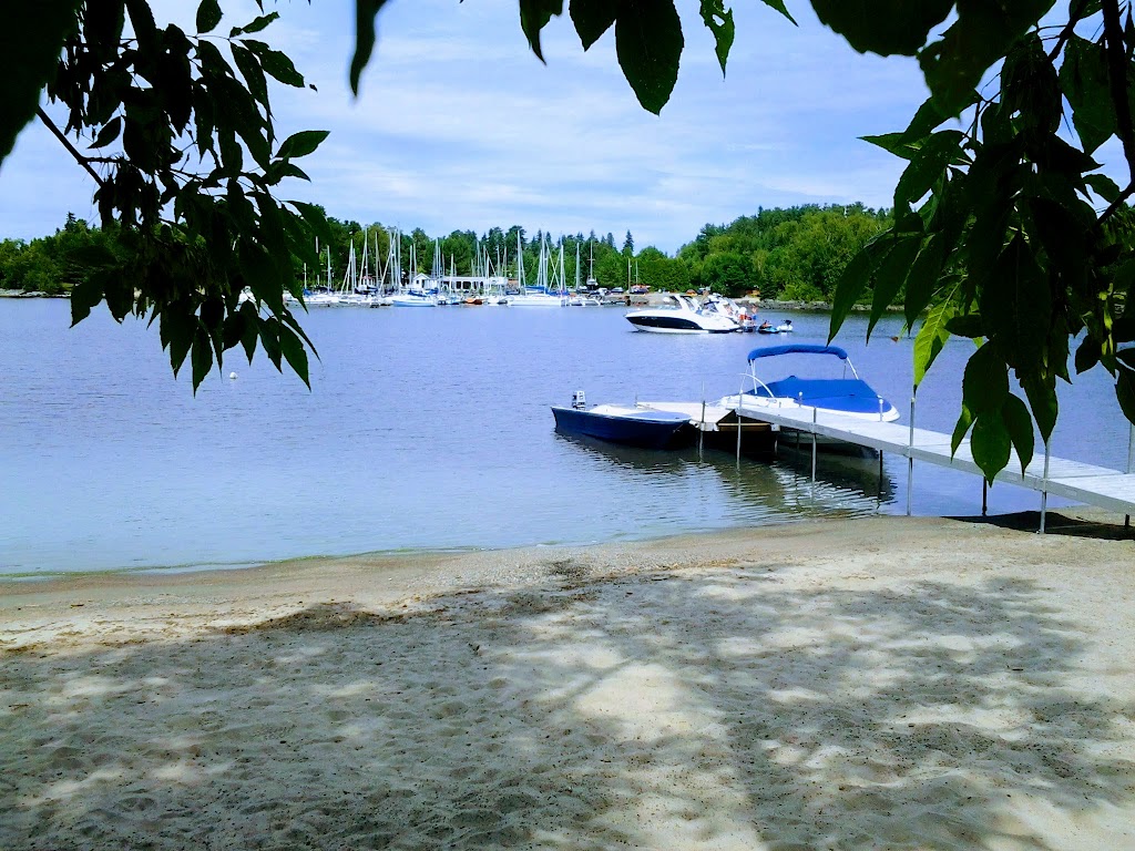 marina | Rang des Îles, Saint-Gédéon, QC G0W 2P0, Canada | Phone: (888) 415-2363