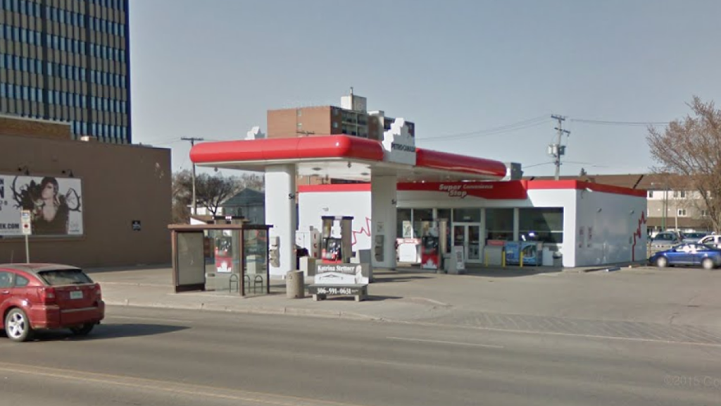 Petro-Canada | 2304 Albert St, Regina, SK S4P 2V7, Canada | Phone: (306) 522-9112