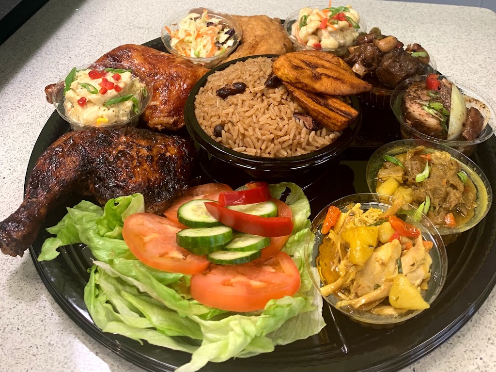 Mona’s Jerk | 17 King St, Angus, ON L0M 1B0, Canada | Phone: (705) 424-2444