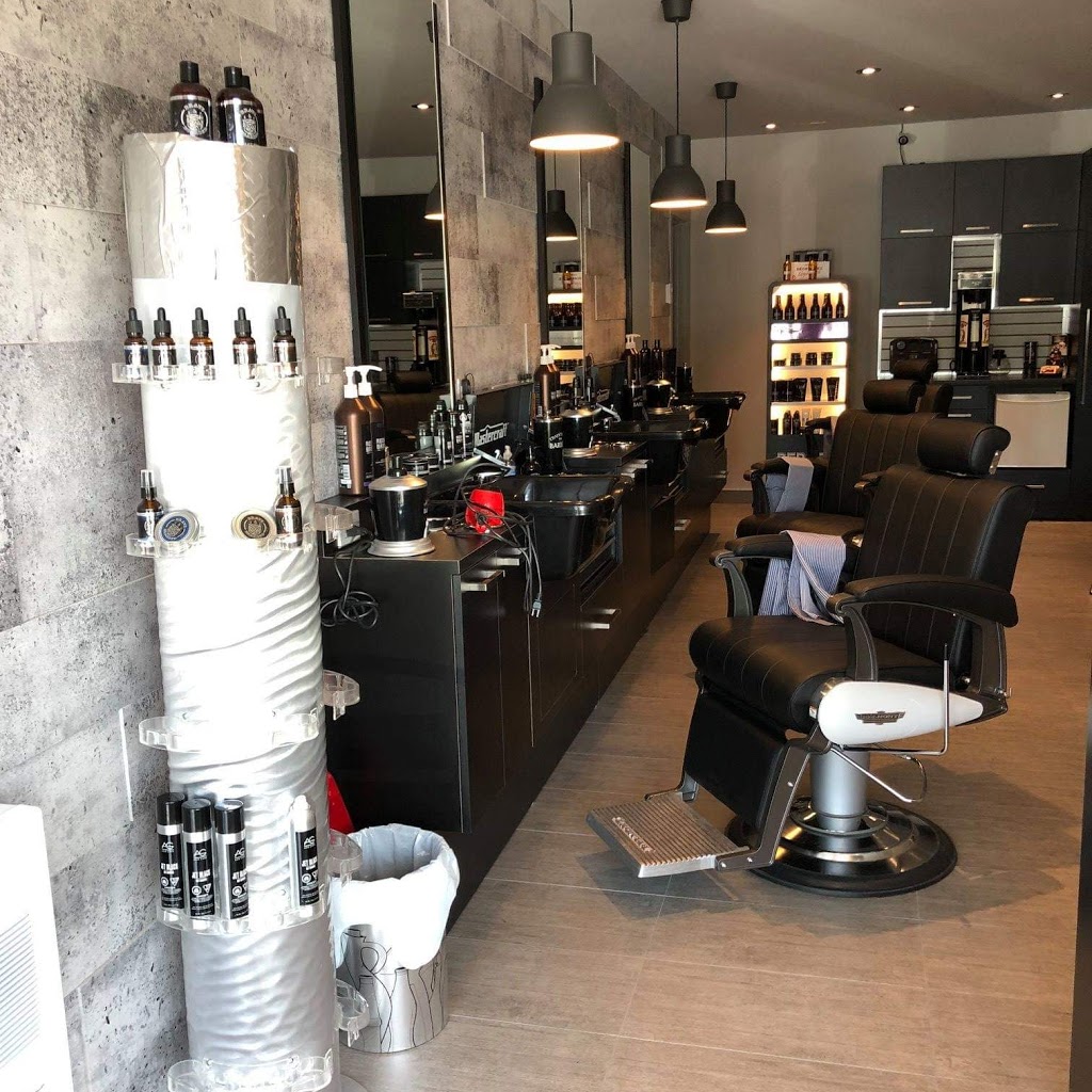 Le Repère, coiffeur, barbier | 3875 Blv. Ste-Rose Ouest, Laval, QC H7P 1E1, Canada | Phone: (514) 792-2103