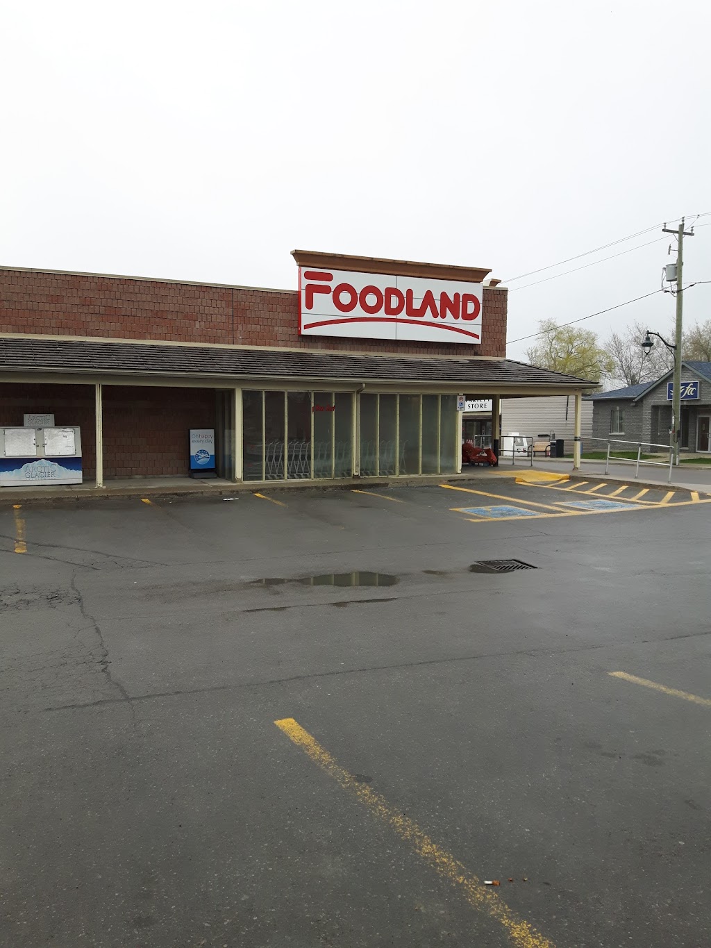 Foodland - Frankford | 36 Mill St, Frankford, ON K0K 2C0, Canada | Phone: (613) 398-7879