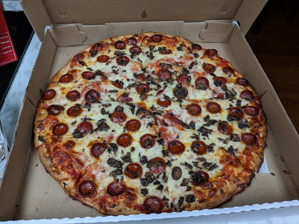 Zahz Pizza | 596 Cayuga Rd, Cheektowaga, NY 14225, USA | Phone: (716) 630-9249