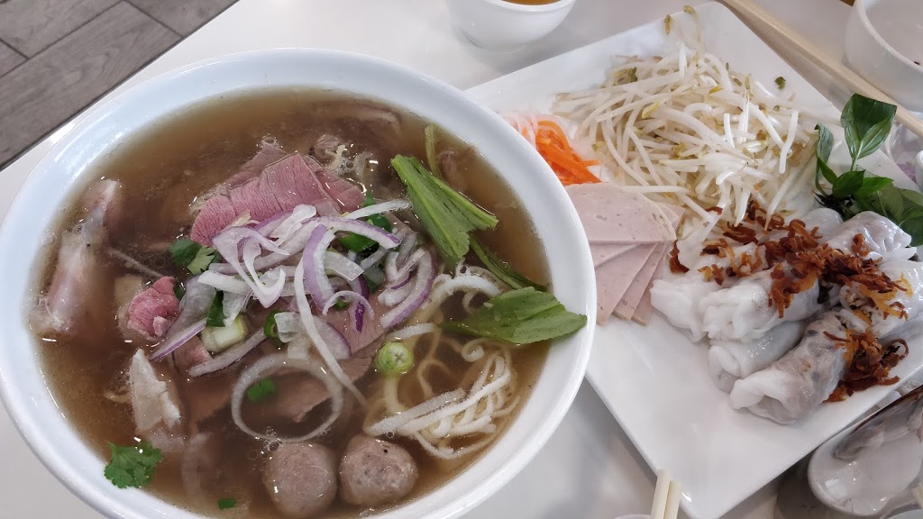 I Love Pho | 848 Burnhamthorpe Rd W, Mississauga, ON L5C 2S3, Canada | Phone: (905) 275-8099