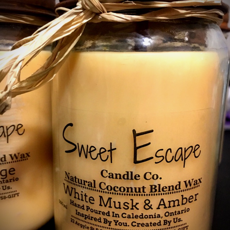 Sweet Escape Candles and Gift Shop | 22 Argyle St S, Caledonia, ON N3W 1E5, Canada | Phone: (289) 758-4438