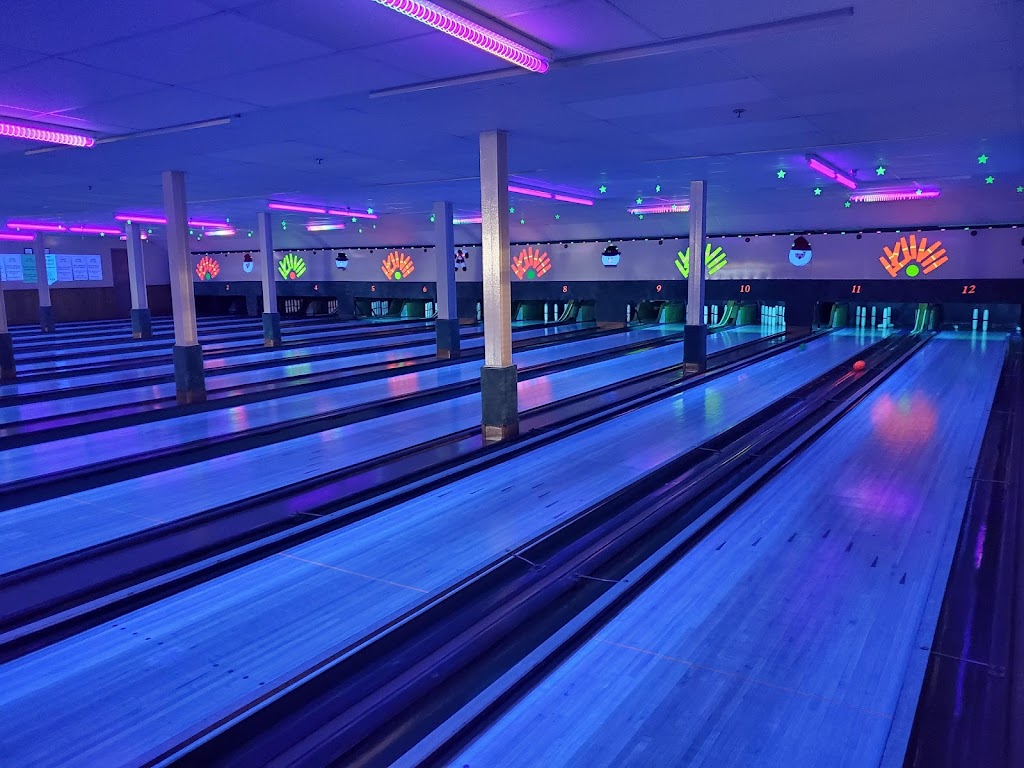 Bowl-More Lanes | 240 Dufferin St, Bridgewater, NS B4V 2G7, Canada | Phone: (902) 543-3324