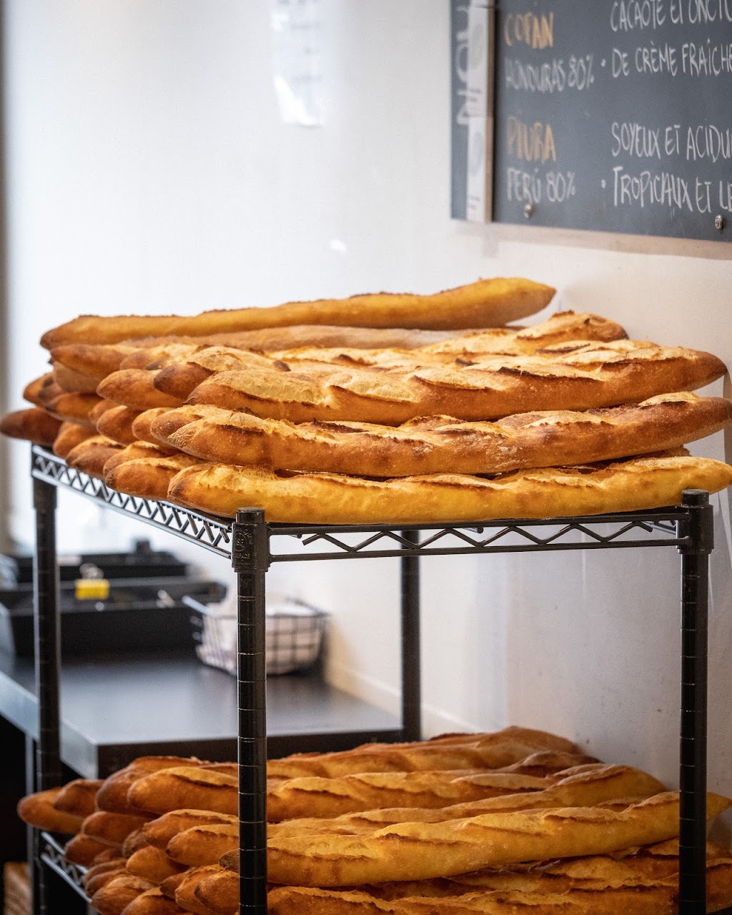 La Petite Boulangerie | 1412 Rue Fleury E, Montréal, QC H2C 1R8, Canada | Phone: (514) 384-5180