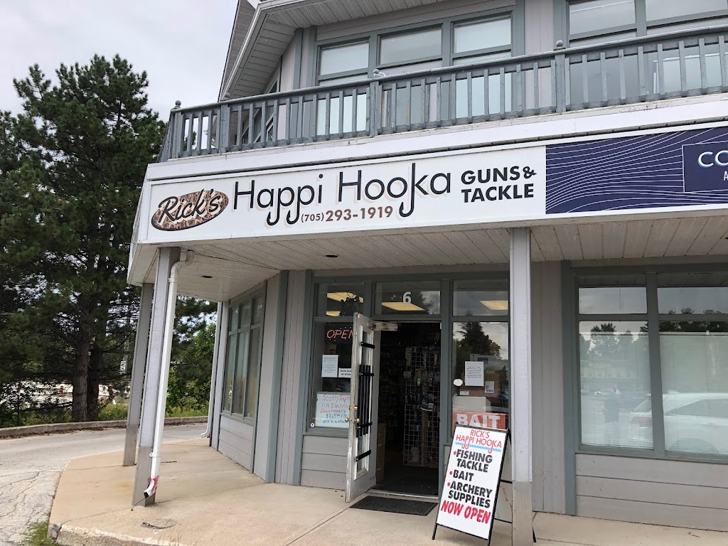 Ricks Happi Hooka Guns & Tackle | 275 First St, Collingwood, ON L9Y 1A8, Canada | Phone: (705) 293-1919