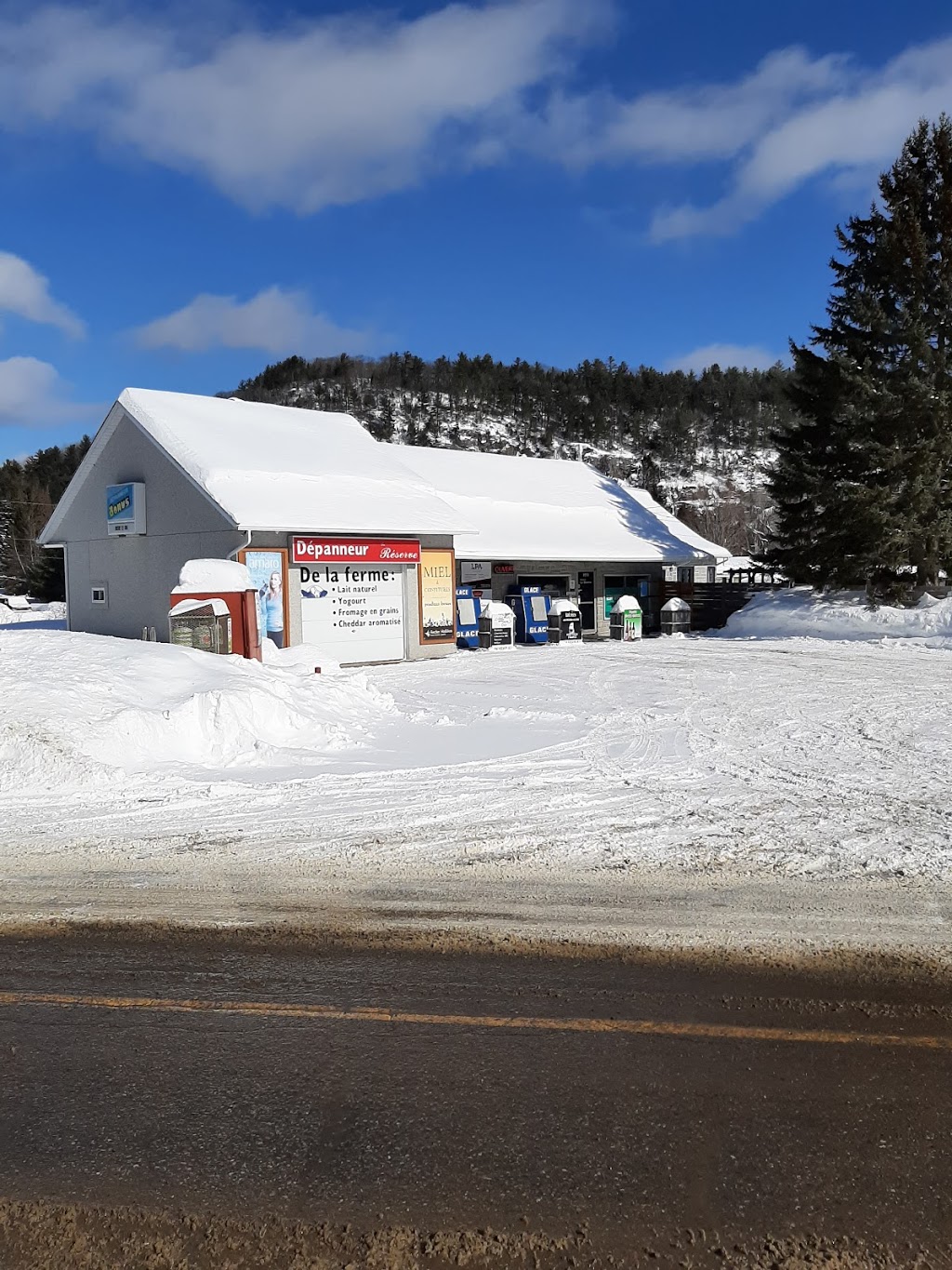 Dépanneur la réserve | 1011 Rang Mastigouche, Mandeville, QC J0K 1L0, Canada | Phone: (450) 835-2732