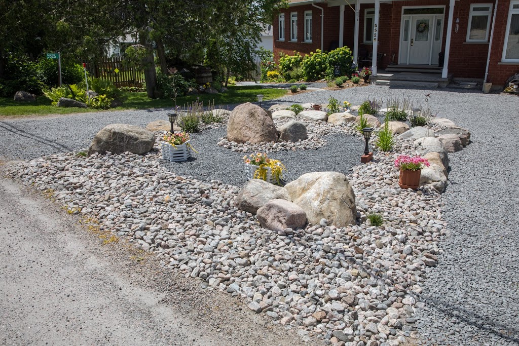 Parklane Landscapes | 250 Matchedash St S, Orillia, ON L3V 4X2, Canada | Phone: (705) 327-0064