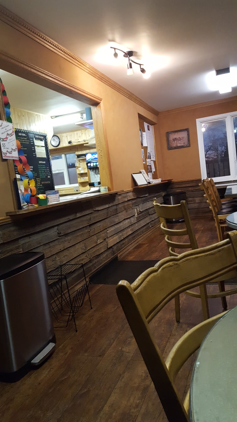 Burger Barn | 5003 47 Ave, Millet, AB T0C 1Z0, Canada | Phone: (780) 387-4776