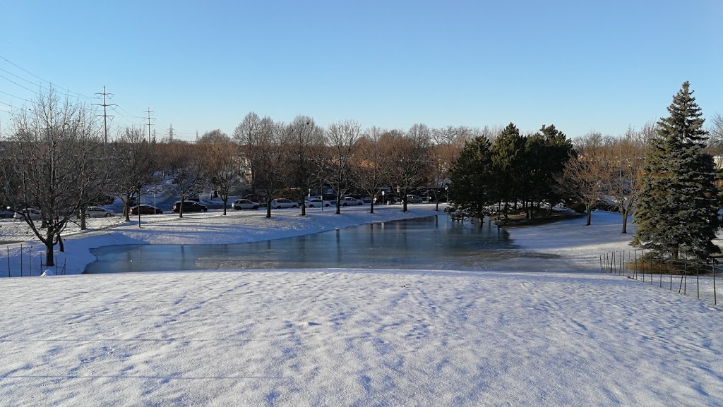 Parc Coubertin | 4700 Rue Valéry, Saint-Léonard, QC H1R 1H9, Canada