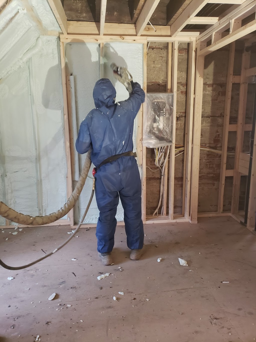 Toronto Spray Foam Insulation (TSFI) INC | 5135 Tomken Rd, Mississauga, ON L4W 3W4, Canada | Phone: (416) 875-5112