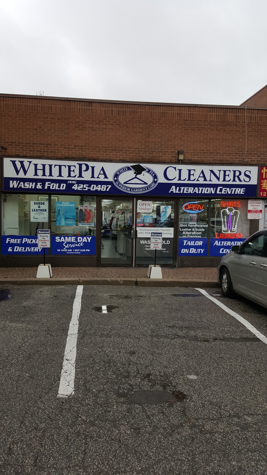 Whitepia Cleaners | 1213 Bayview Ave, Toronto, ON M4G 2Z8, Canada | Phone: (416) 425-0487