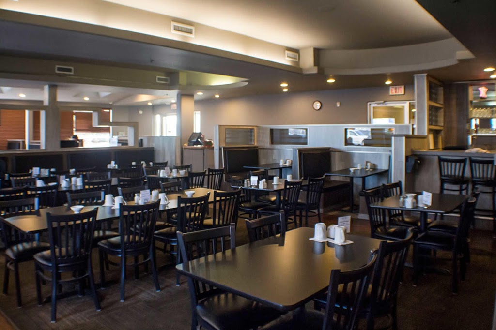 Quality Inn & Suites | 10520 100 St, Westlock, AB T7P 2C6, Canada | Phone: (780) 349-4102