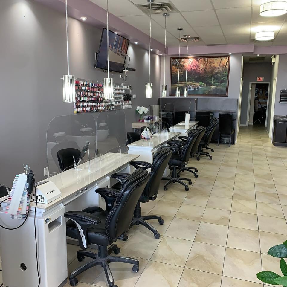 Brooklin Nail And Spa | 200 Carnwith Dr E #2, Whitby, ON L1M 0A1, Canada | Phone: (905) 425-9000