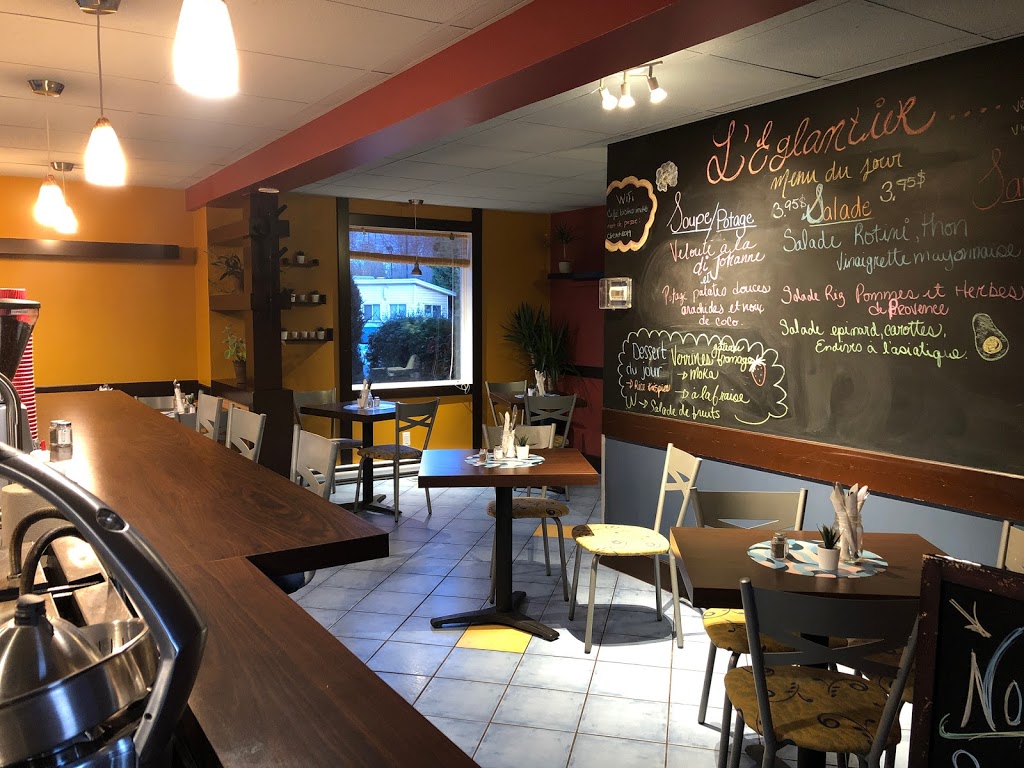 Café Bistrot lÉglantier | 606 Rue Saint-Antoine, Contrecoeur, QC J0L 1C0, Canada | Phone: (450) 401-1011