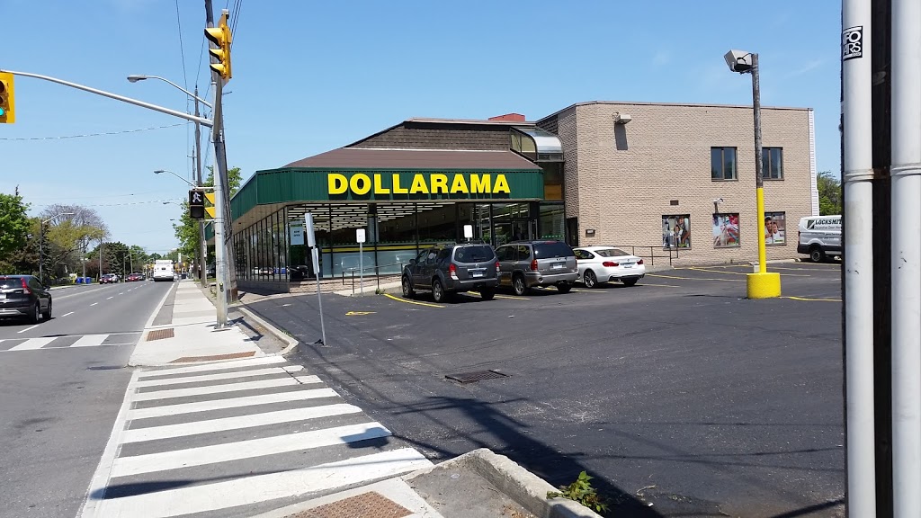 Dollarama | 1099 Broadview Ave, East York, ON M4K 2S4, Canada | Phone: (416) 423-5921