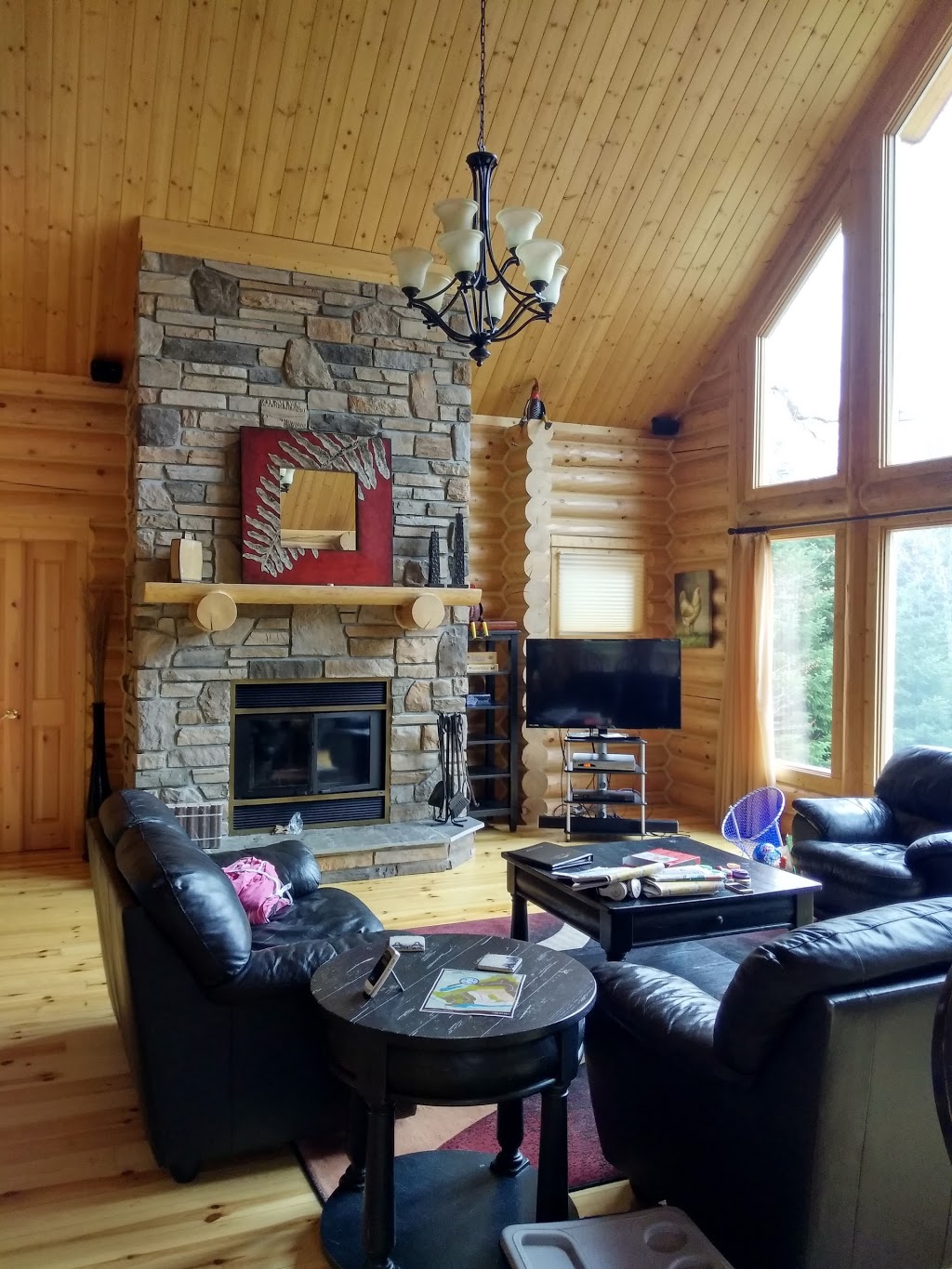 Chalet 41 | 11 Chemin du Cardinal, Mille-Isles, QC J0R 1A0, Canada