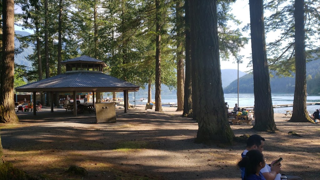 Main Beach Boat Rental & Concession | 103 First Ave, Cultus Lake, BC V2R 4Y4, Canada Cultus Lake, Chilliwack, BC V2R 4Y4, Canada | Phone: (604) 858-2628