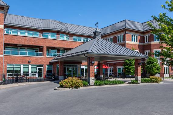 Extendicare Arbour Heights Long-Term Care Home | 564 Tanner Dr, Kingston, ON K7M 0C3, Canada | Phone: (613) 544-1155