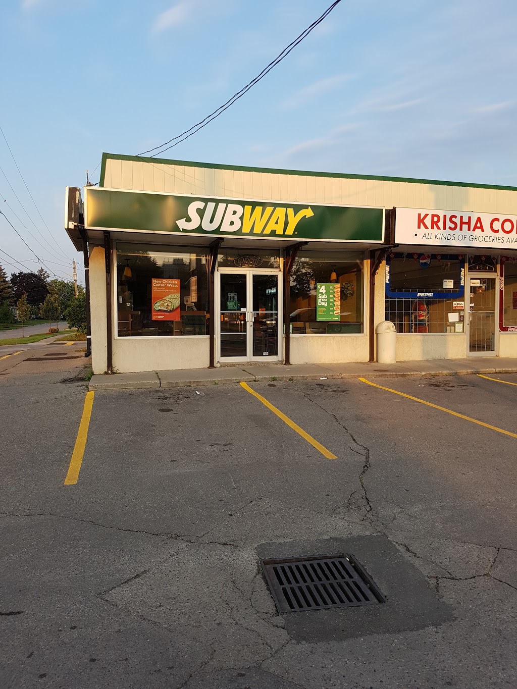 Subway | 1202 Simcoe St N, Oshawa, ON L1G 4W9, Canada | Phone: (905) 432-0943