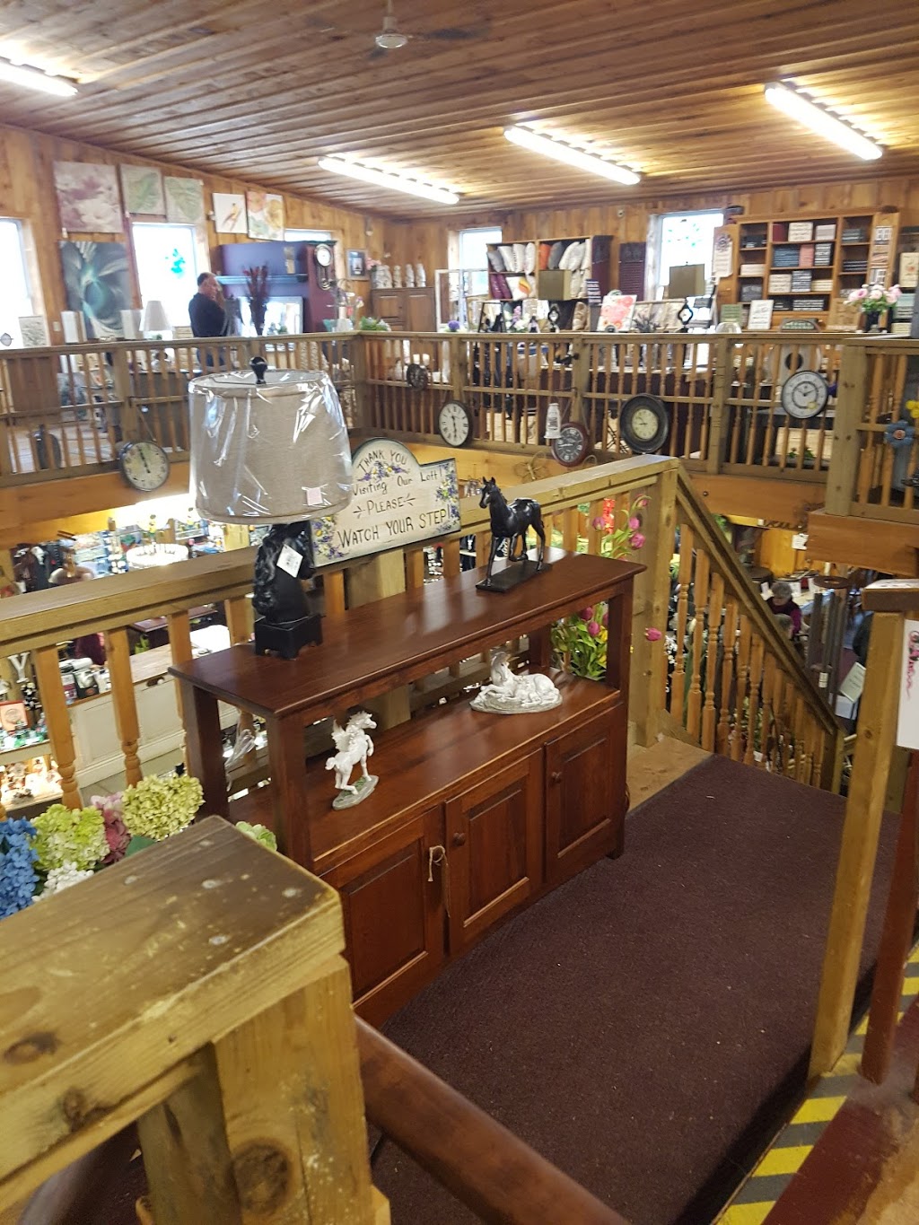 Dutch Mill Country Market | 533 Millgrove Side Rd, Dundas, ON L9H 5E2, Canada | Phone: (905) 689-7253