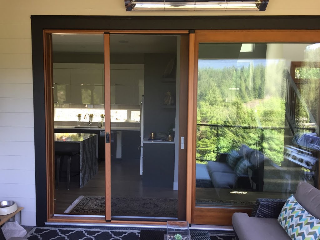 Wizard Retractable Screens & Awnings | 4263 Phillips Ave, Burnaby, BC V5A 2X4, Canada | Phone: (604) 299-8878