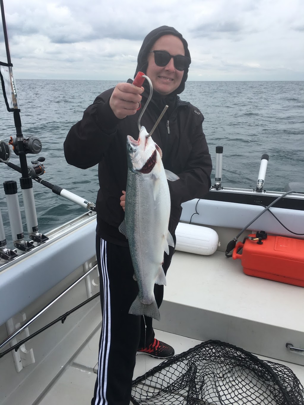 Hooked Up Fishing Charters | 301 Watson St W, Whitby, ON L1N 1A2, Canada | Phone: (905) 440-6908