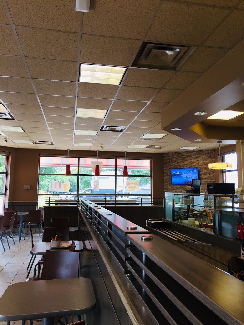 Tim Hortons | 9 Maidstone Rd, East, Essex, ON N8M 2J3, Canada | Phone: (519) 776-4196